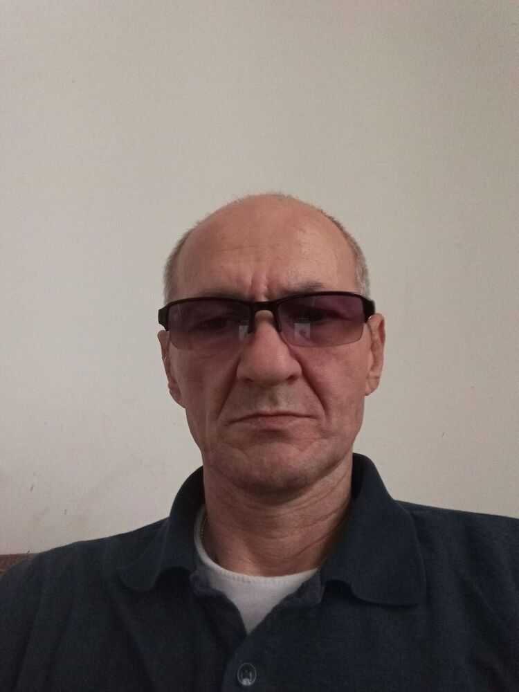  43182443  Ruslan, 58 ,    
