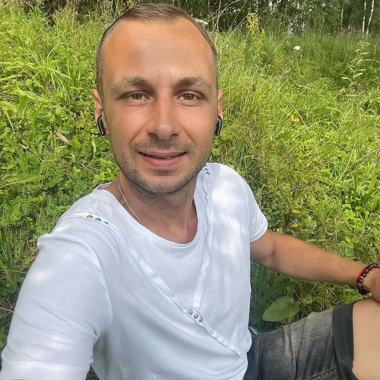  51034253  , 38 ,    
