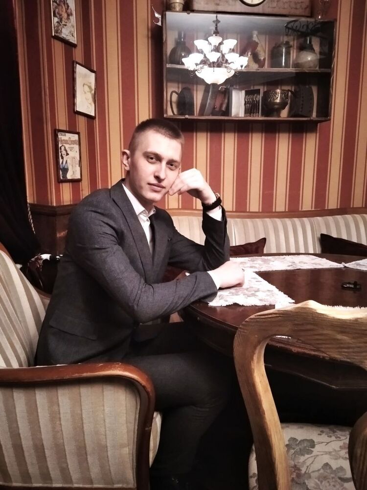  47582443  Vasile, 27 ,    