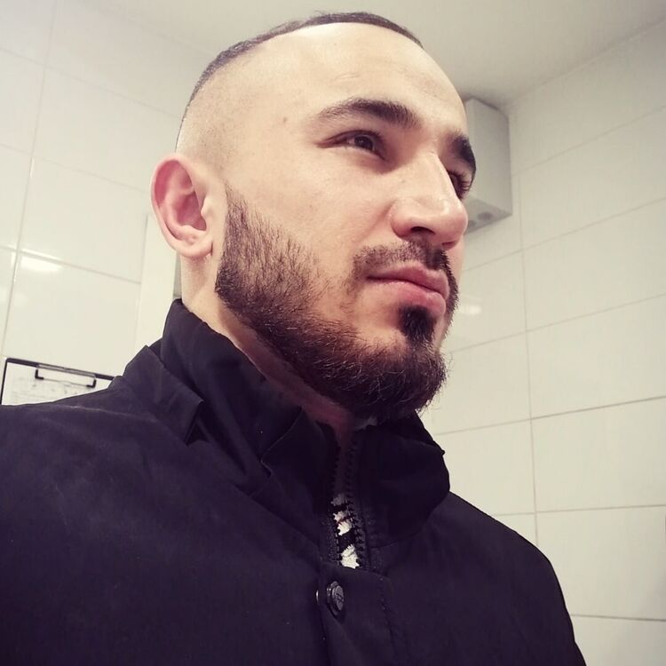  ,   Manu, 32 ,   ,   