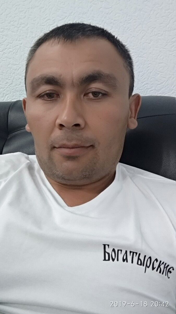  ,   Anvar, 41 ,   ,   , c 