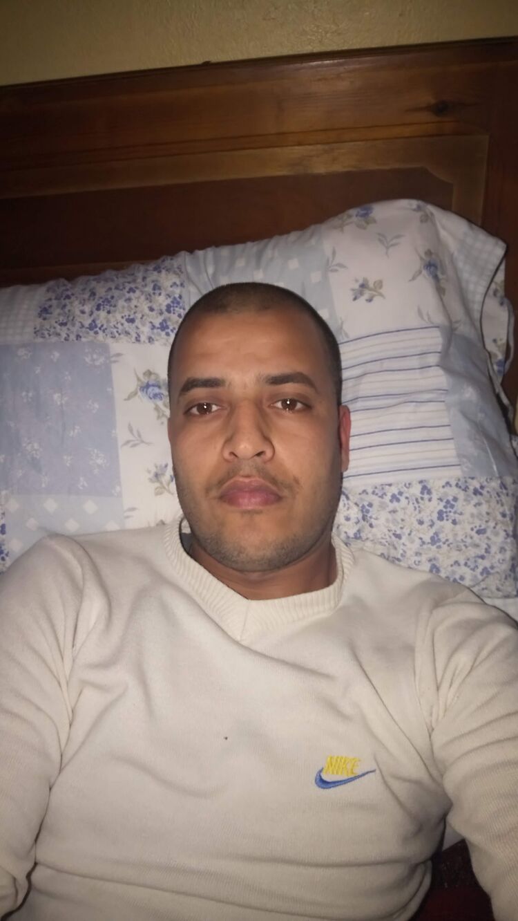  28397043  Mohamed, 41 ,    Algiers
