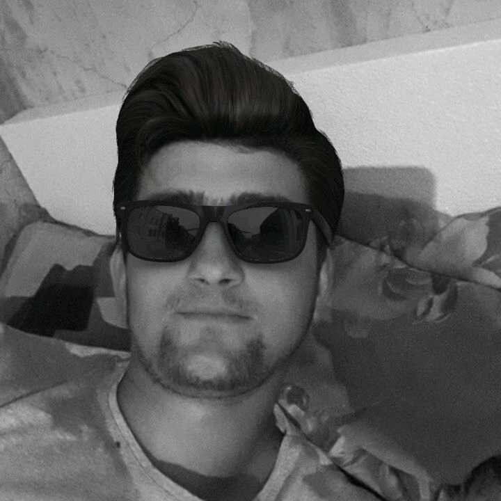  ,   Andrei, 25 ,   ,   , c 