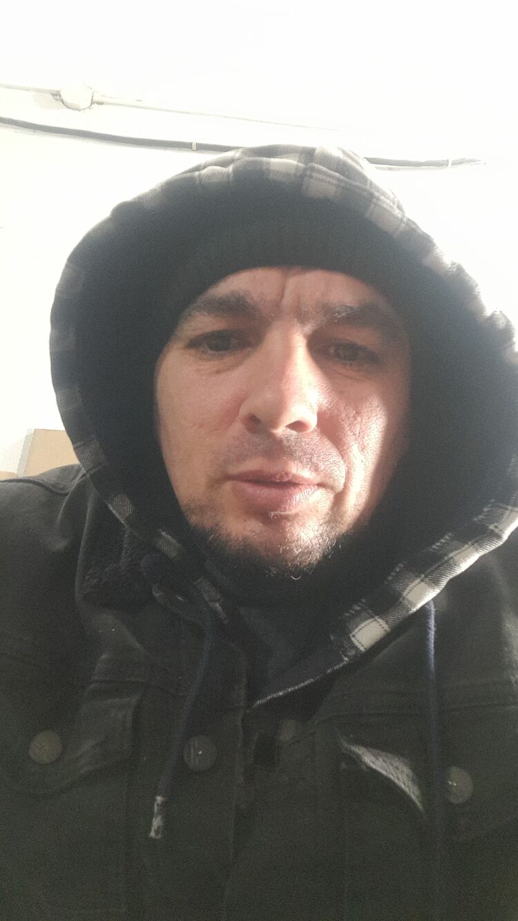  48857483  , 39 ,    