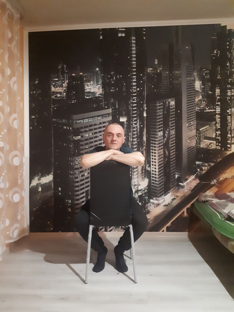  28033513  , 40 ,    