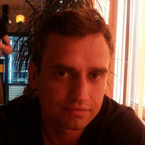  9061673  Igor, 38 ,    