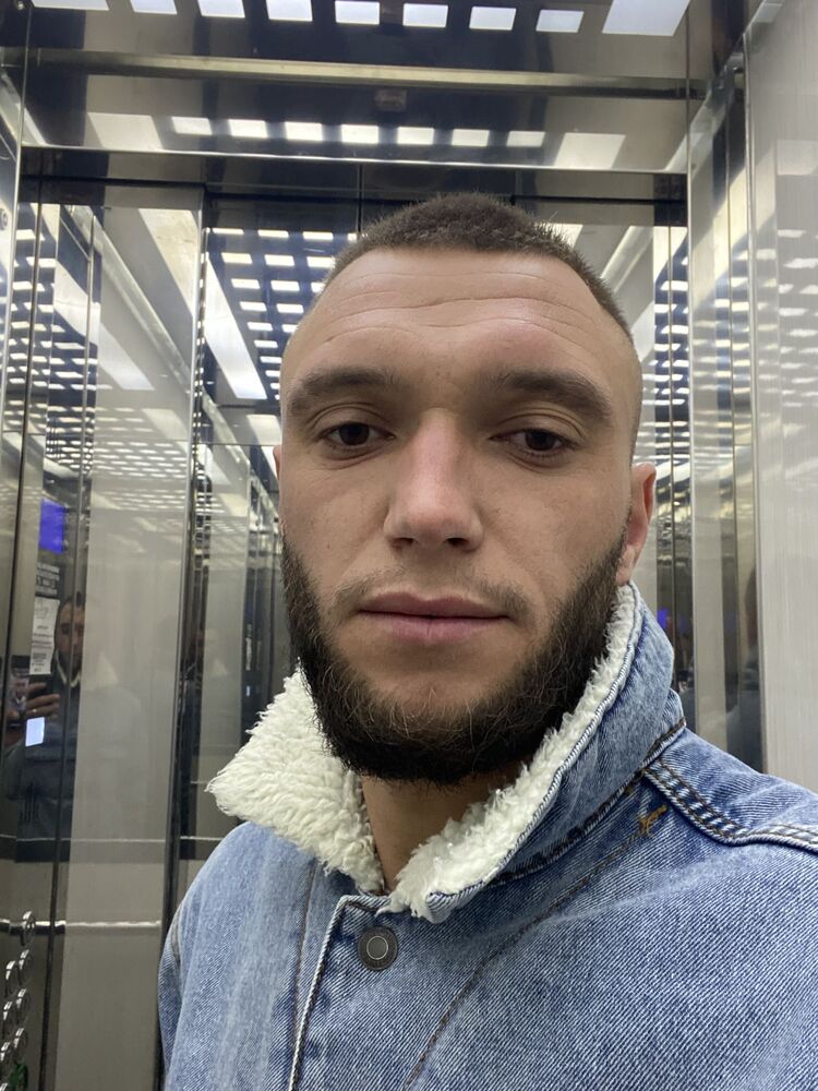  39827633  Stepan, 31 ,    Kral'ova