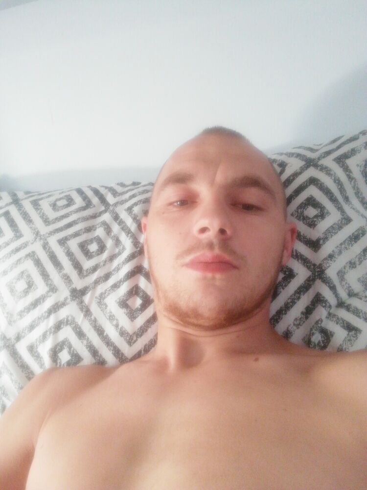  20667173  , 33 ,    