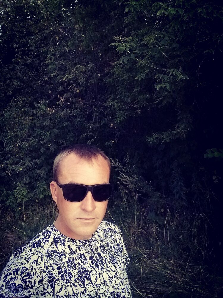  ,   Ivan, 37 ,   