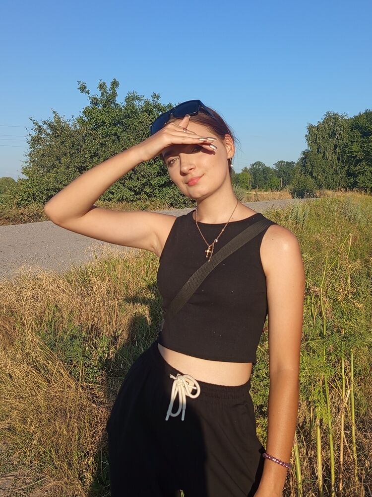  52763553  , 18 ,    