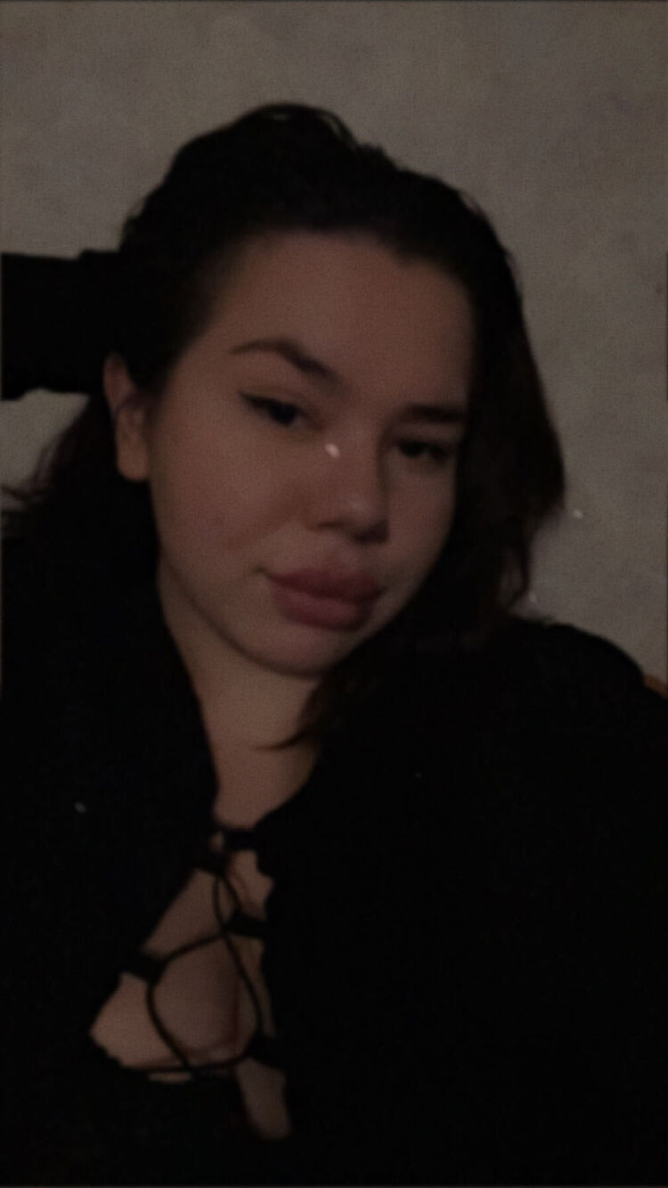  49829123  , 22 ,     