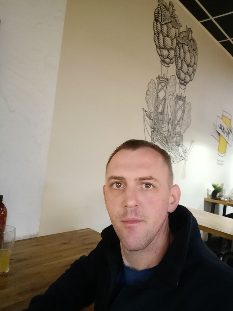  42065523  Afanasiy, 32 ,    