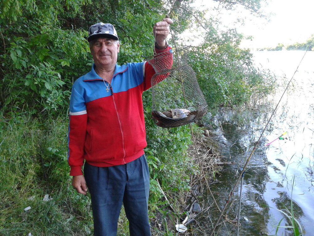  11526033  Gera, 75 ,    