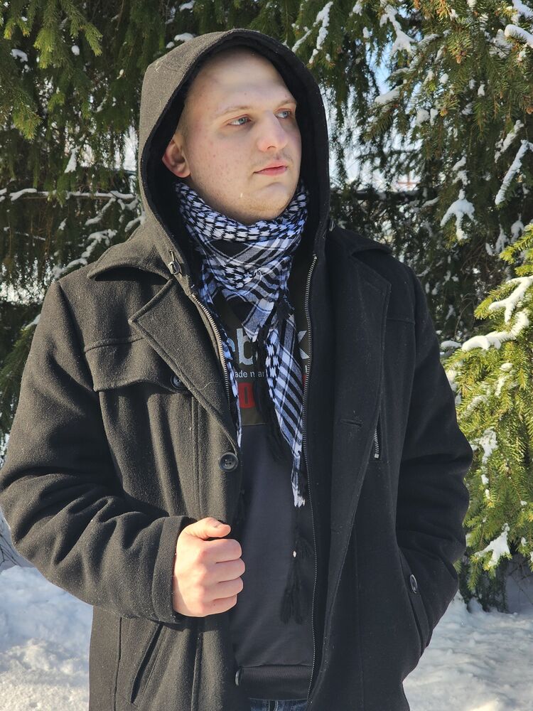  41126863  Vadim, 26 ,    