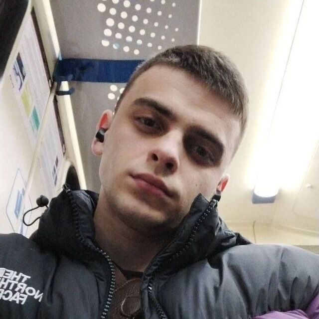  43760993  , 22 ,    