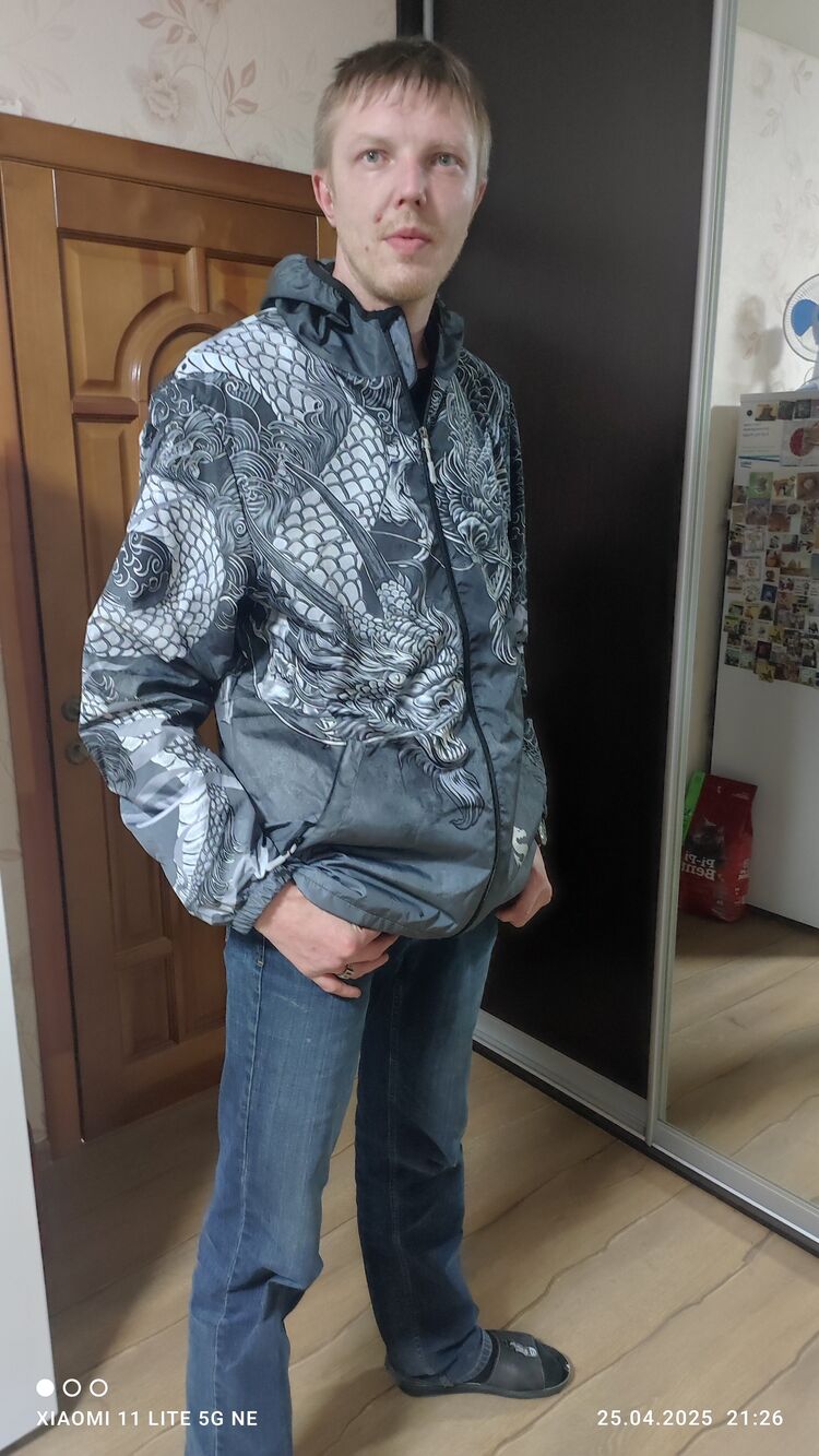  52176273  , 37 ,    -