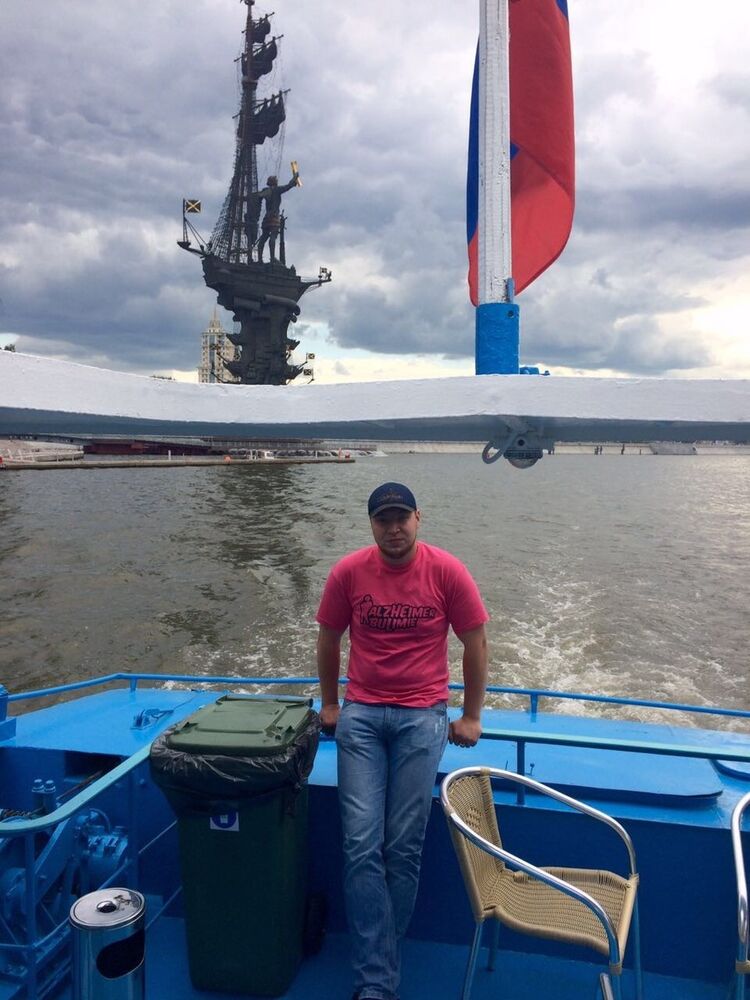 ���� 9839413 ������� �������, 33 ����, ���� ���������� � ������