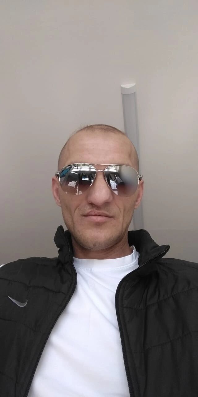  40408113  , 39 ,    