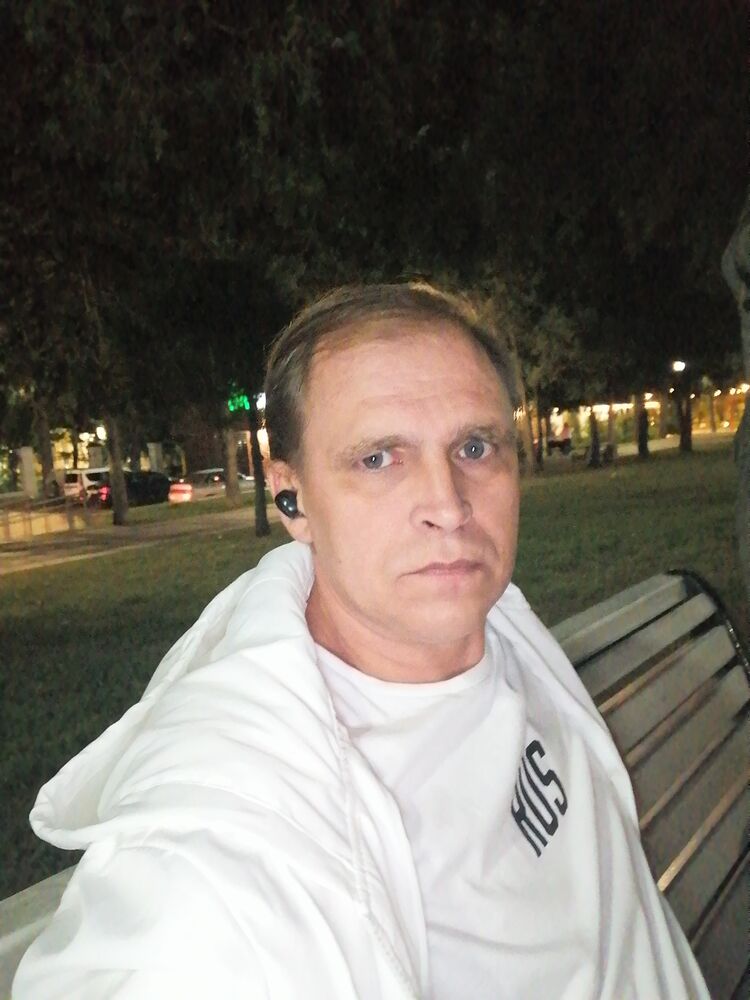  52723493  , 45 ,    