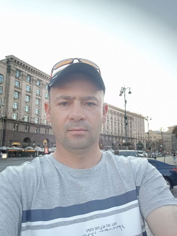  47540983  , 41 ,    