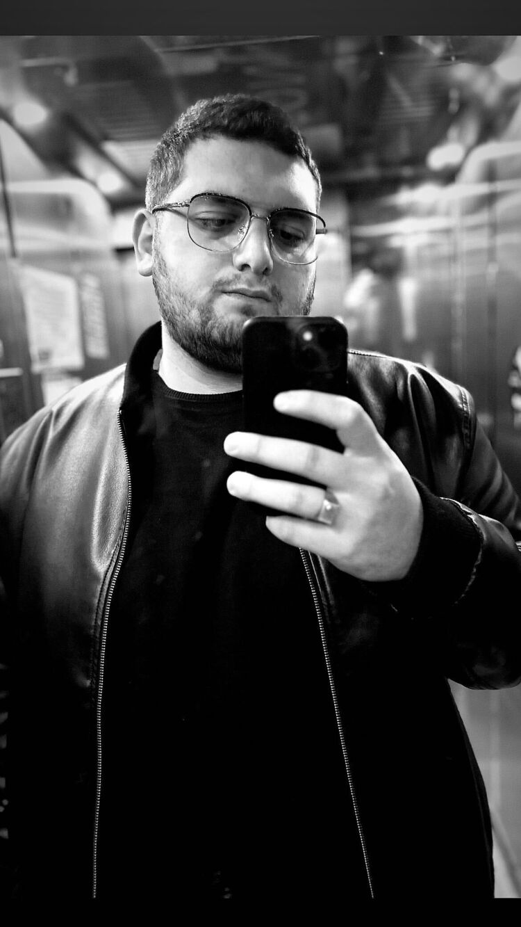 ���� 51947323 ����� Giorgi, 25 ���, ���� ���������� � ������