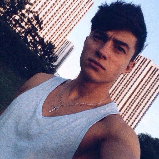  29072333  Nikita, 33 ,    