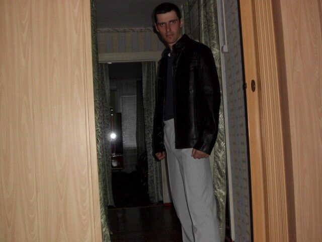 ,   Andrei, 40 ,   ,   , c 