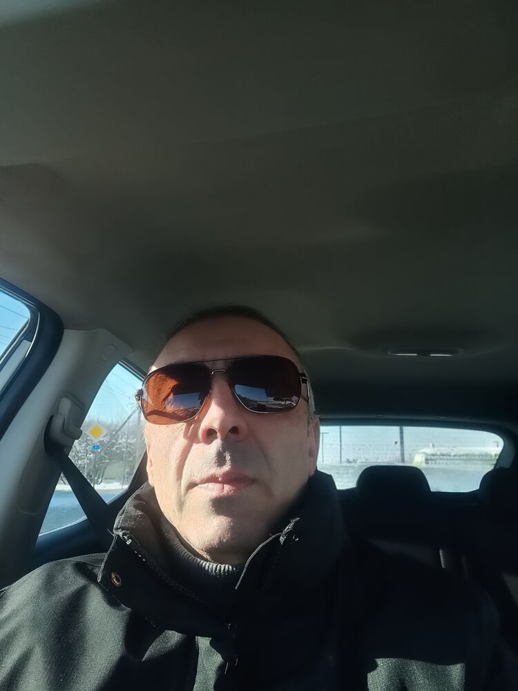  41277753  , 49 ,    