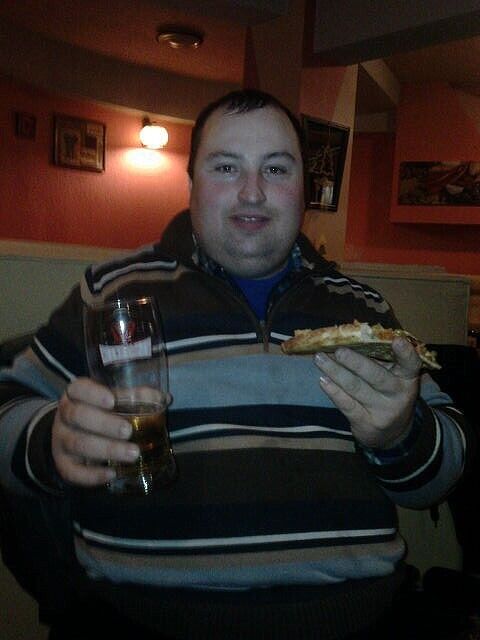  25027133  Mikele, 38 ,    