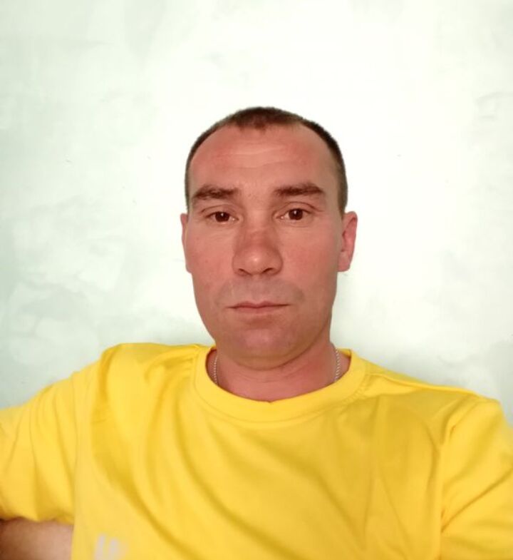  ,   Nikolai, 44 ,   ,   , c , 