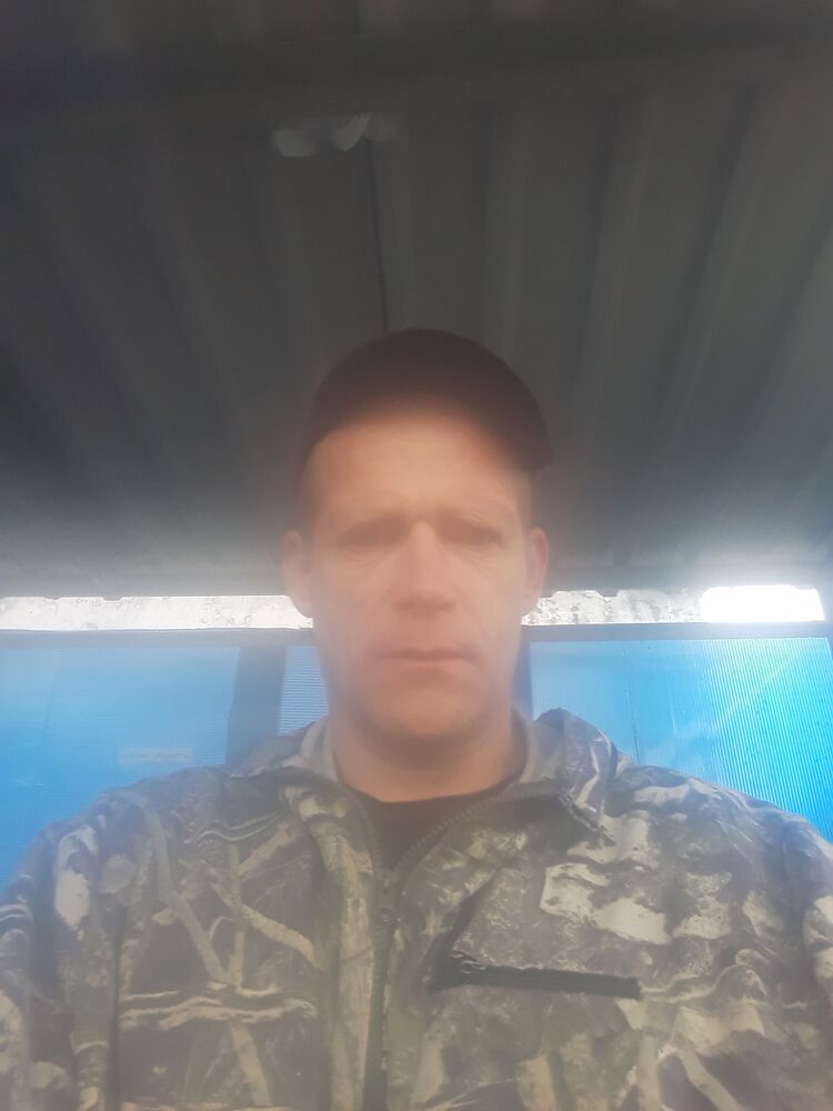  44889373  , 47 ,    -