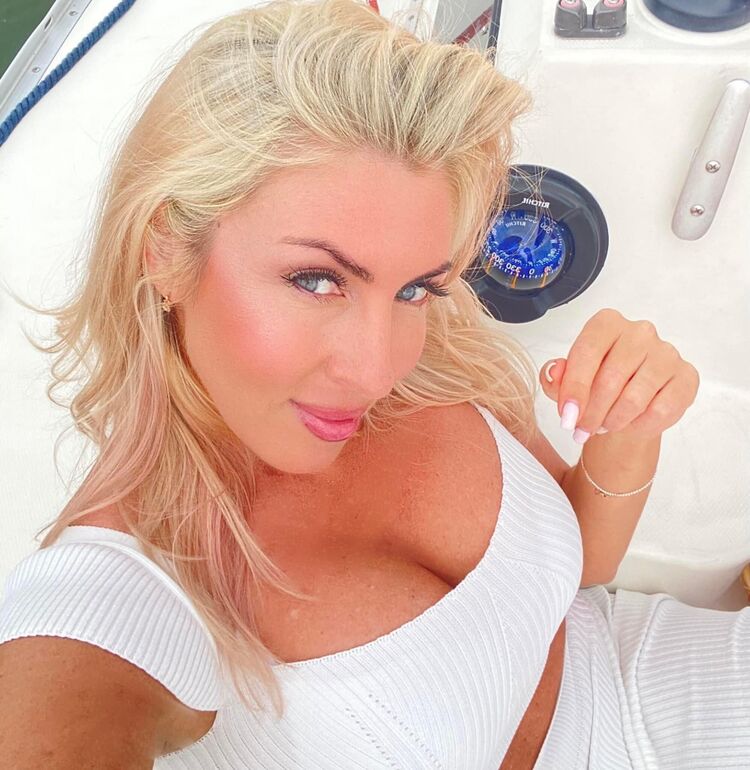 ���� 42424723 ������� ���������, 40 ���, ���� ���������� � ������������