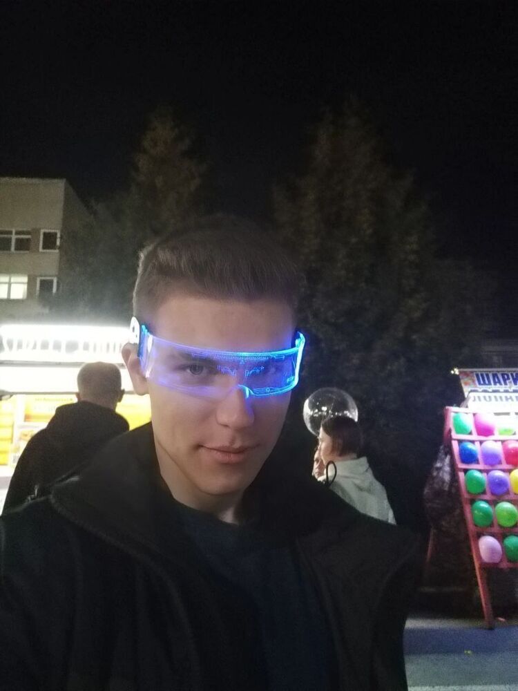  47334093  , 22 ,    