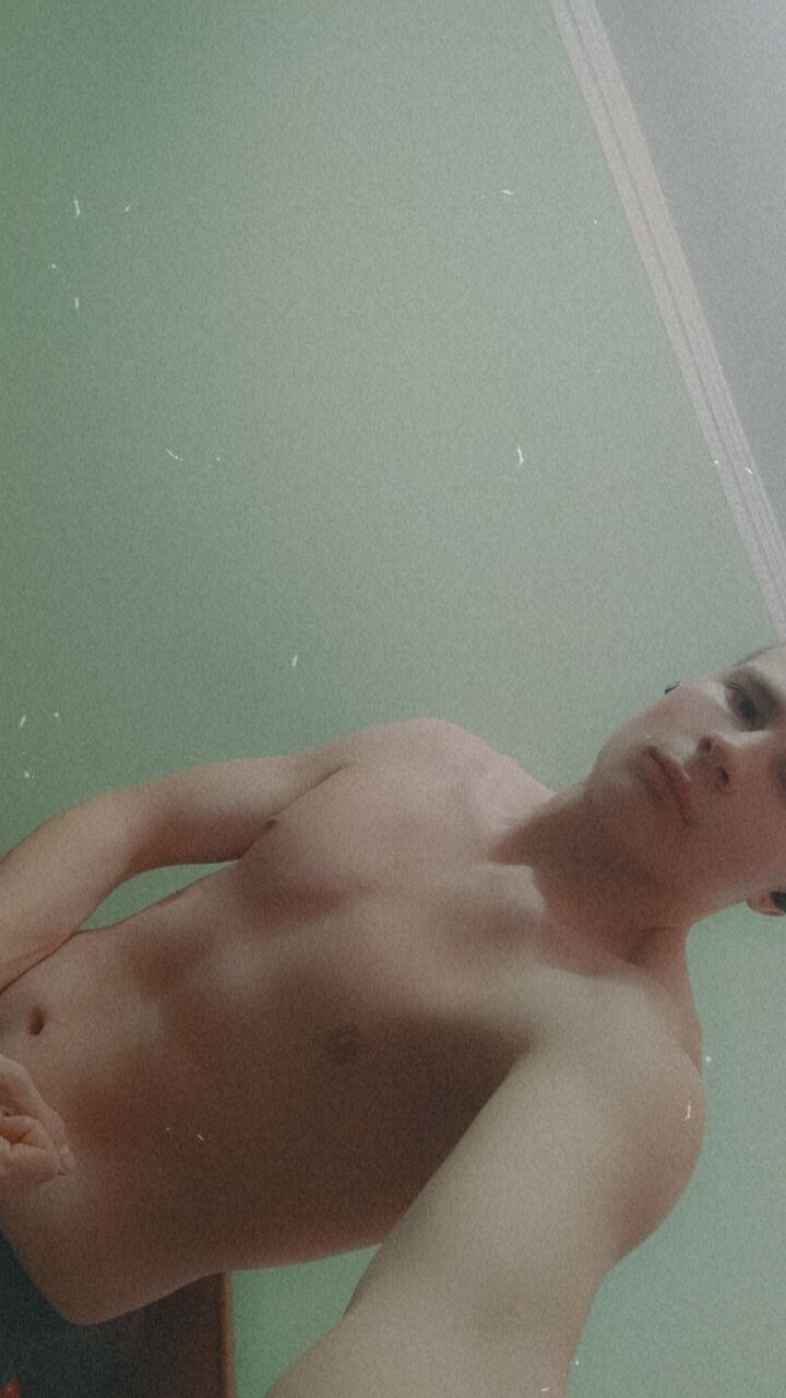 40898383  , 21 ,    