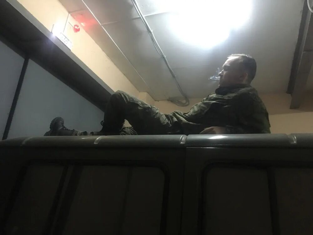  ,   Mark, 28 ,   