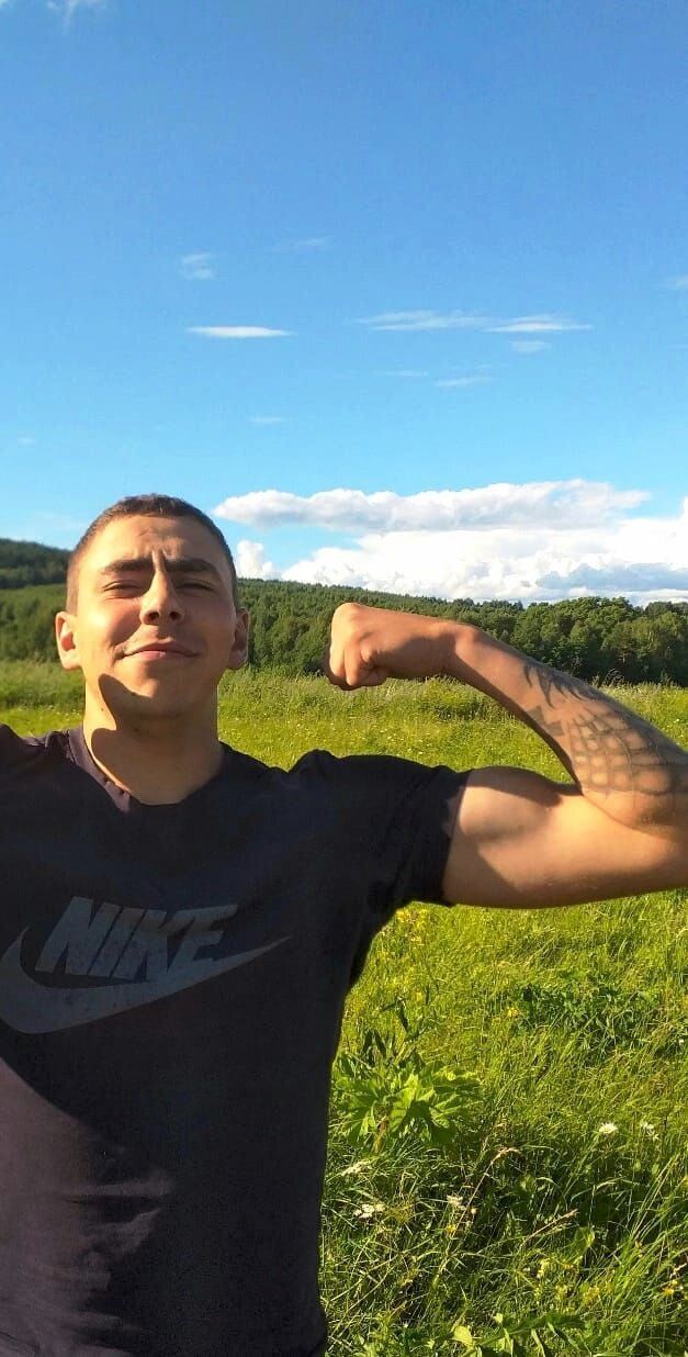  ,   Andrei, 28 ,   ,   