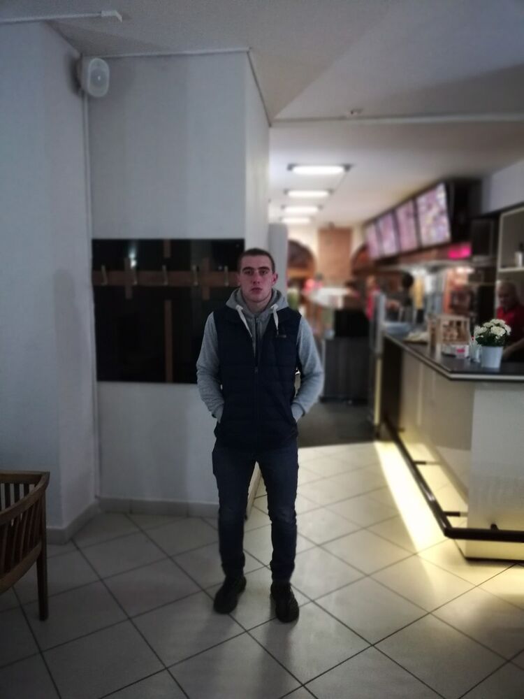  18355913  , 24 ,    Chomutov