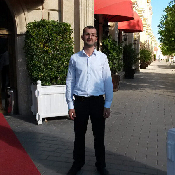  47882163  KAMRAN, 40 ,    