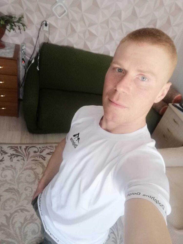  26815393  Andrey, 32 ,    