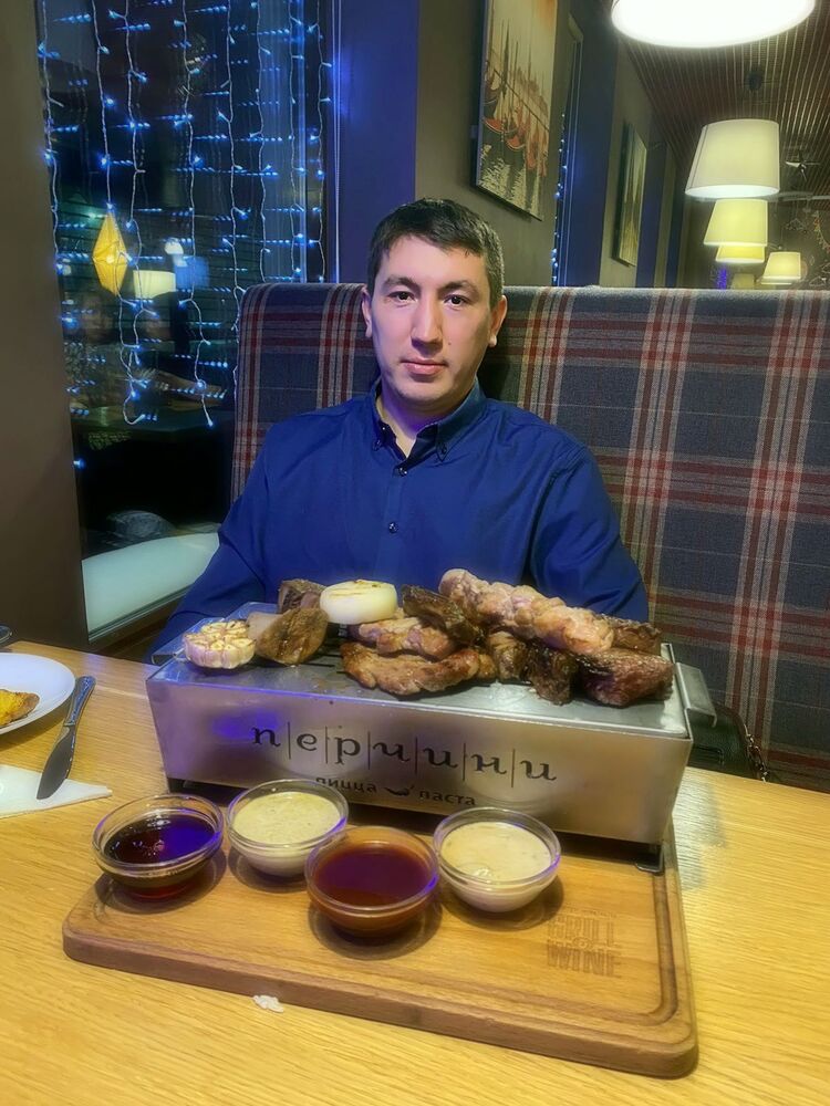 ���������� ����������, ���� ������� Robert, 37 ���, ������������ ��� ������, ����� � ���������