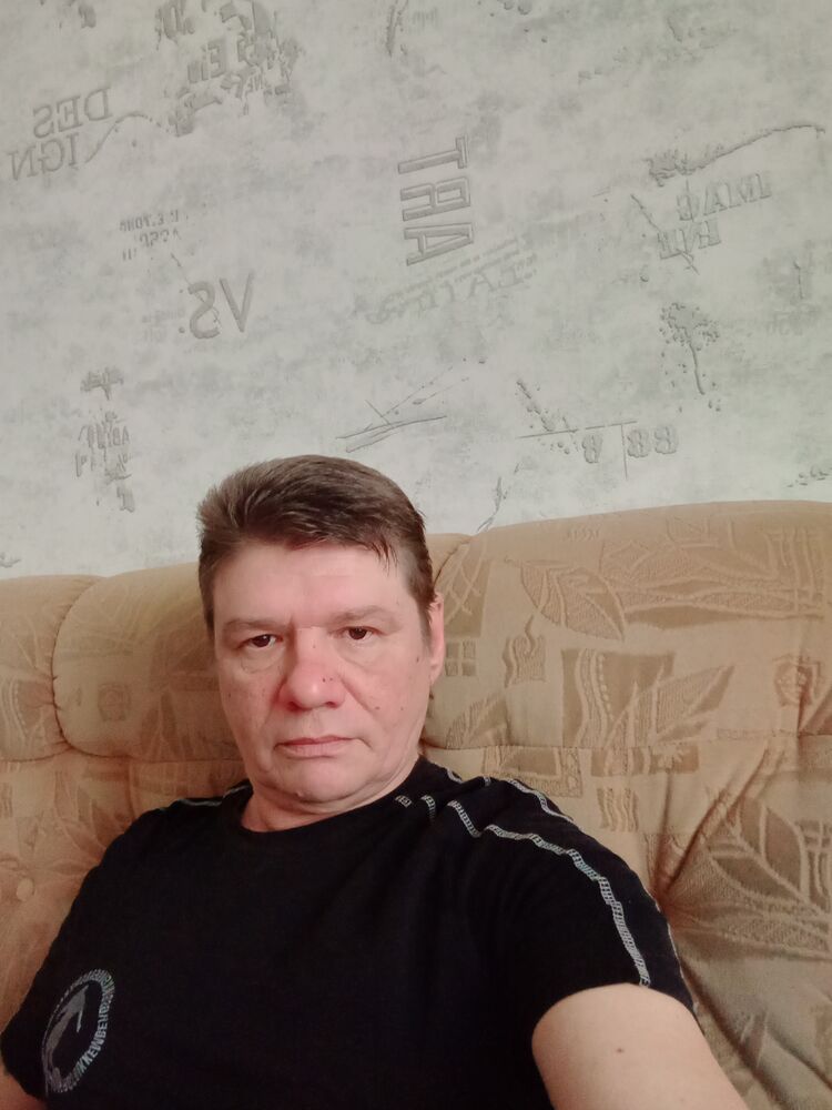  32297403  , 48 ,    