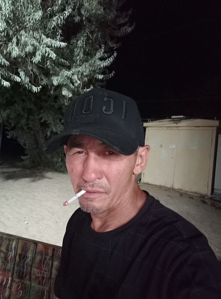  28908473  , 52 ,    