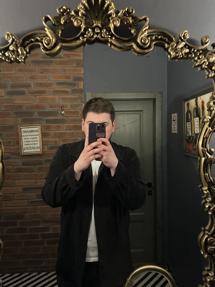  44223873  , 22 ,    