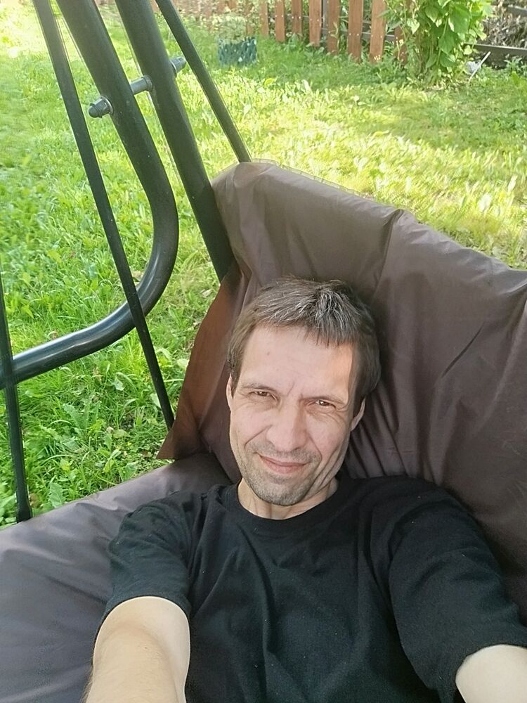  52924953  , 47 ,     