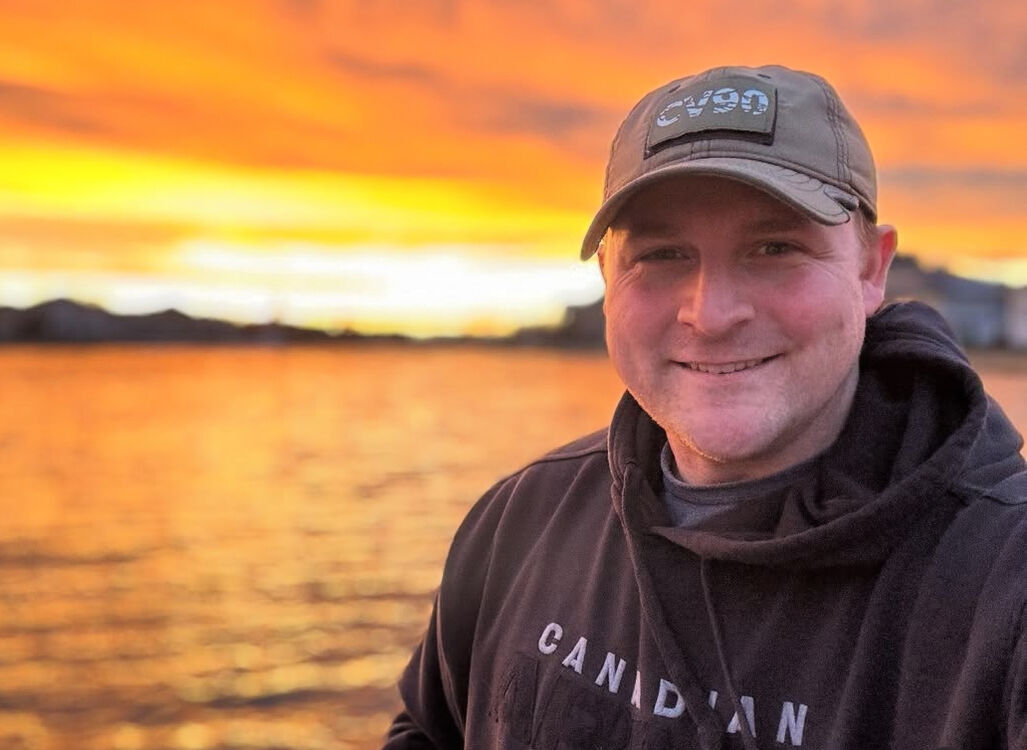  54560753  Leonard Owen, 45 ,    