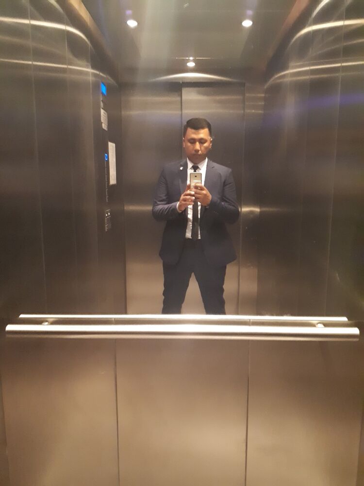  ,   Bexruz, 33 ,   ,   , c , 
