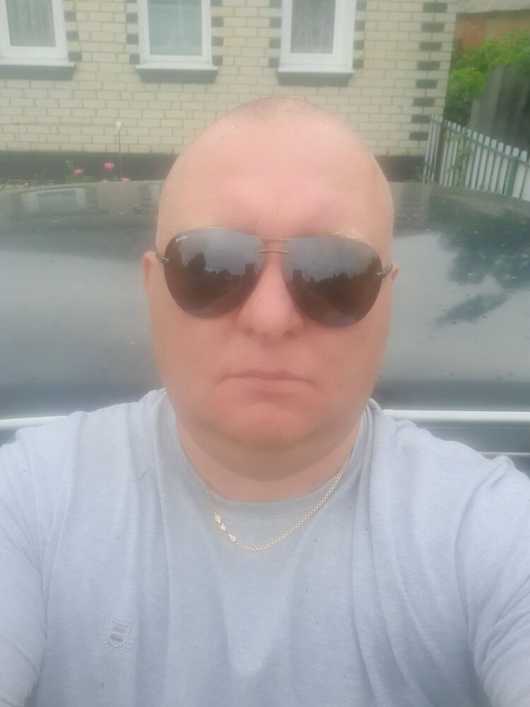  29313883  Roma, 40 ,    