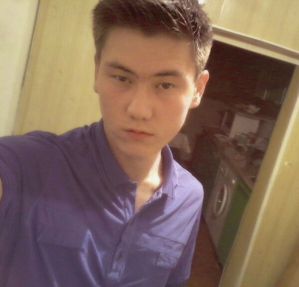  8063913  Nuradil, 28 ,    