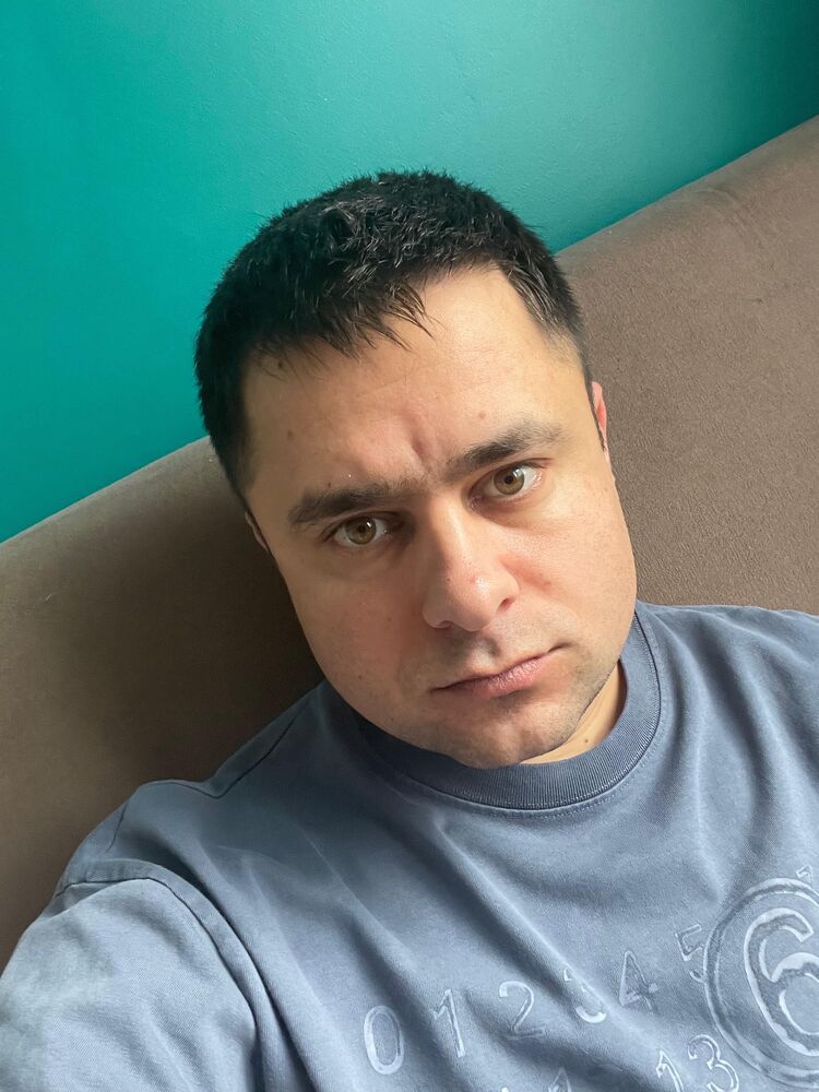  52949693  , 39 ,    