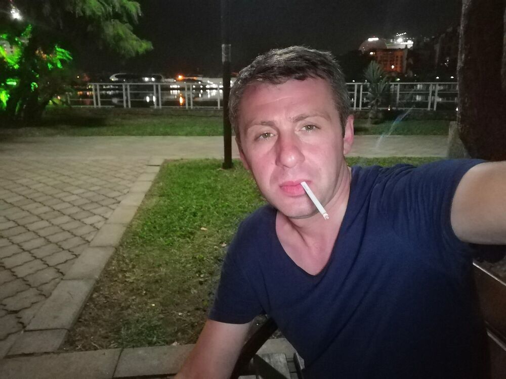  17393023  Gio, 41 ,    